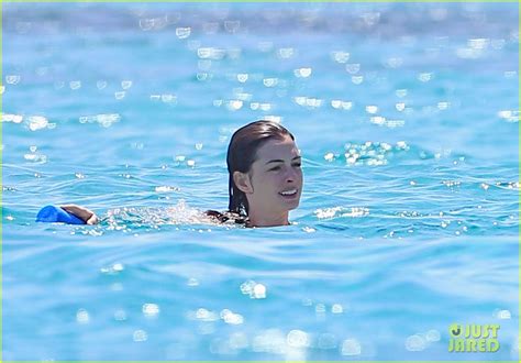 anne hathaway sexiest photos|Anne Hathaway Stuns in Several Swimsuits in Ibiza! .